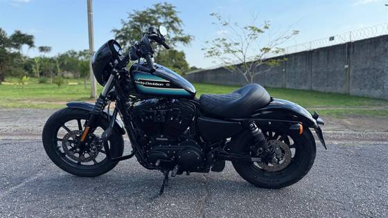 HARLEY-DAVIDSON SPORTSTER IRON 1200 